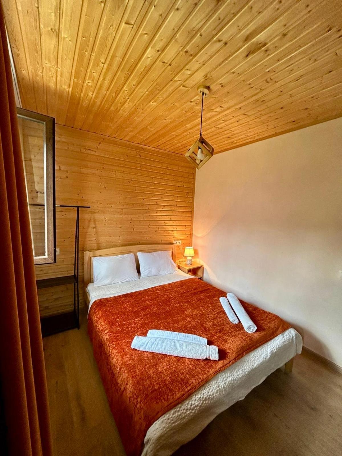Guest House Keti Margiani Mestia Eksteriør bilde