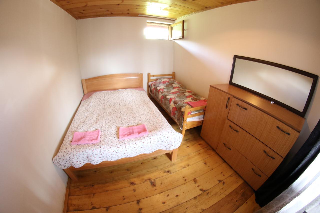 Guest House Keti Margiani Mestia Eksteriør bilde